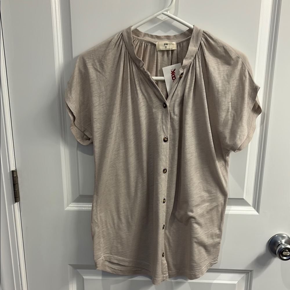 T.La Tan and Brown Button Down Shirt with Cuffed Sleeves and Mandarin Collar
